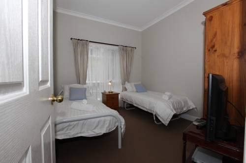House on the Hill Bed & Breakfast