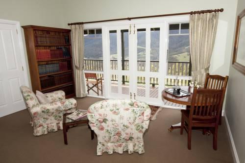 House on the Hill Bed & Breakfast