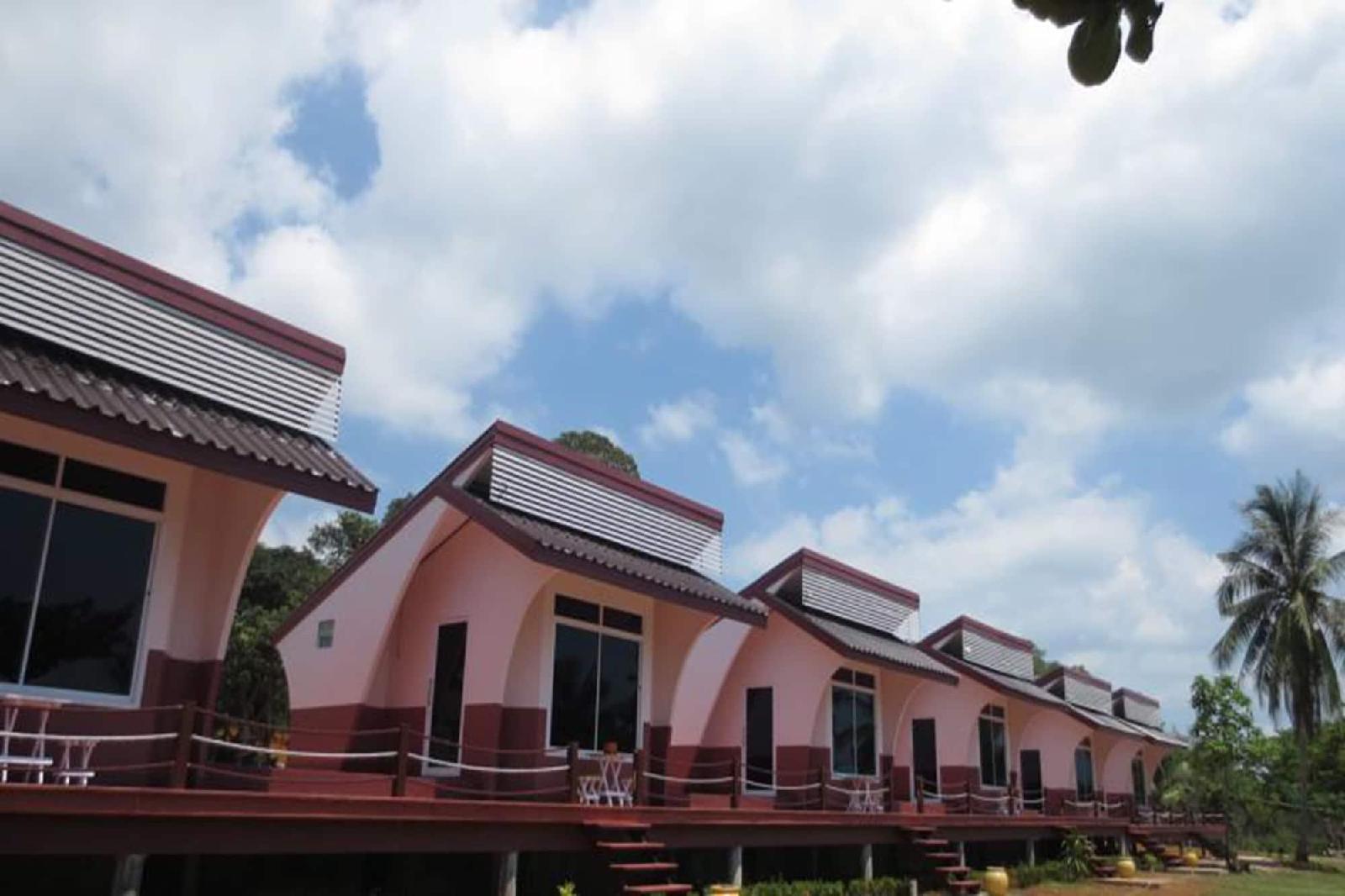 Lomtalay Resort Trat