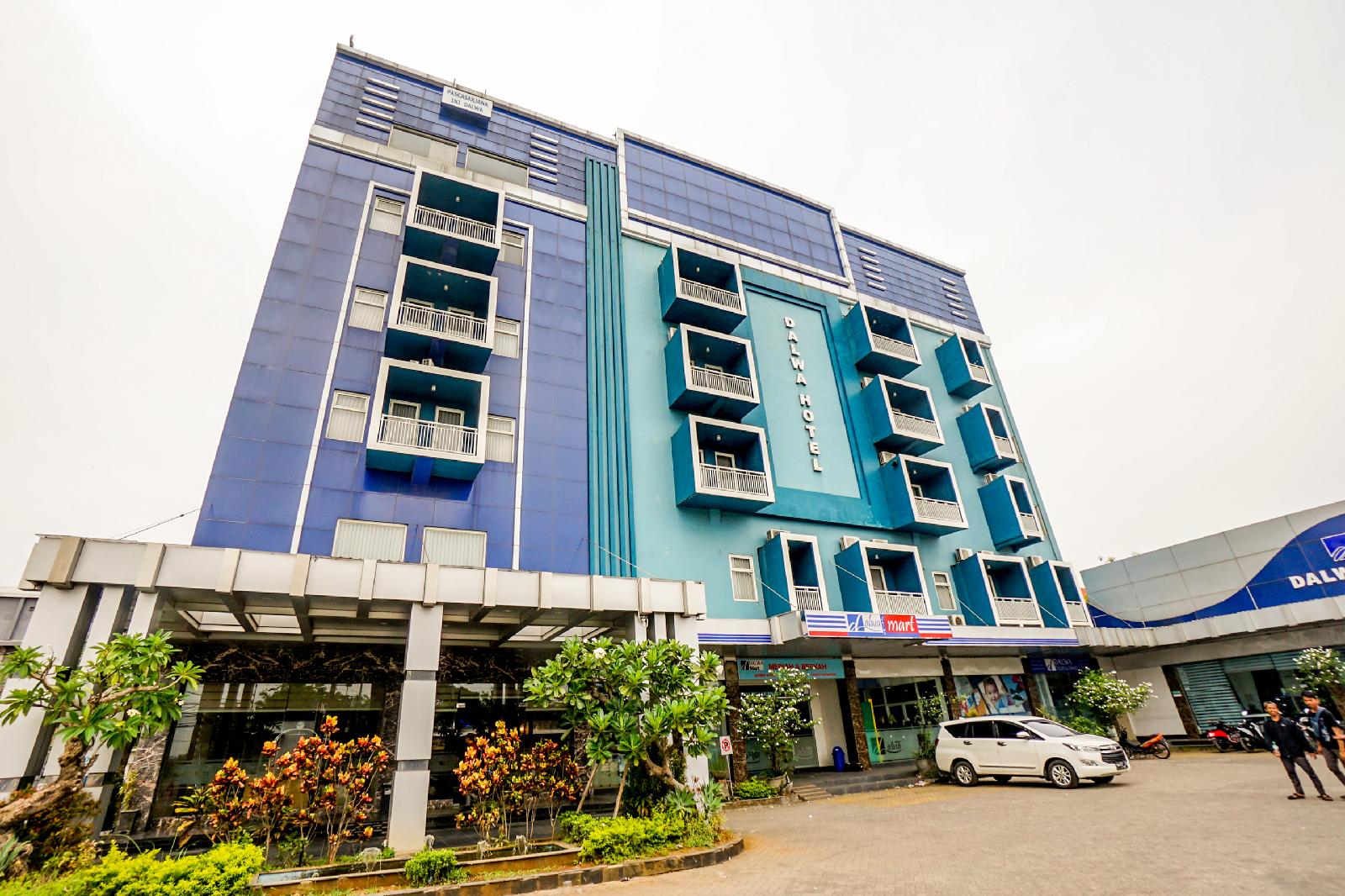 Hotel Dalwa Syariah By OYO Rooms