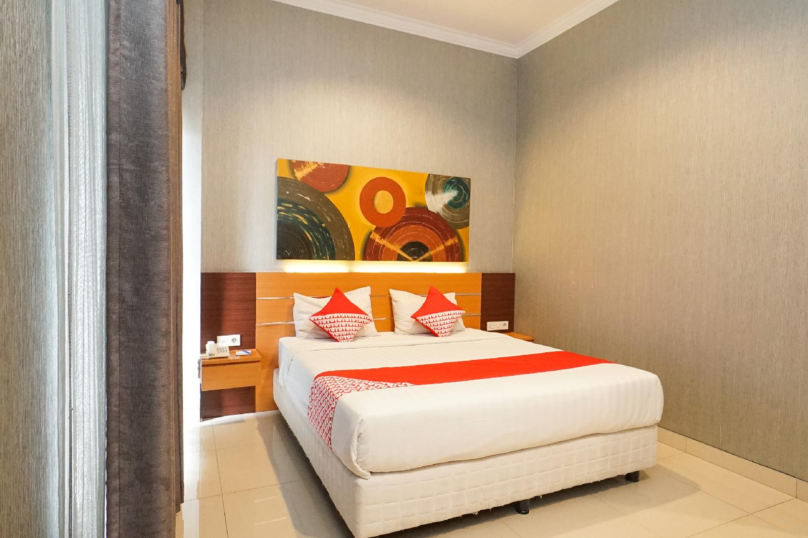 Hotel Dalwa Syariah By OYO Rooms