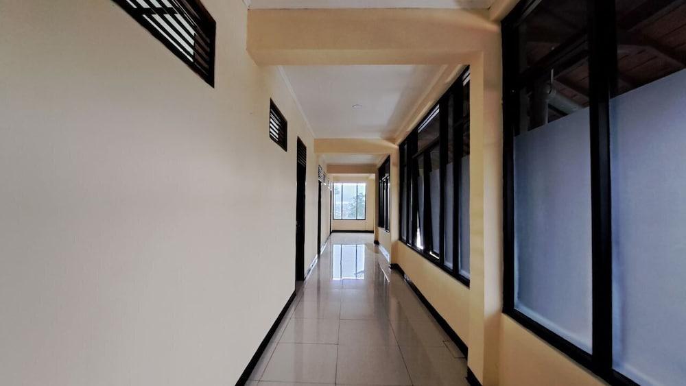 Hotel Permata Hijau