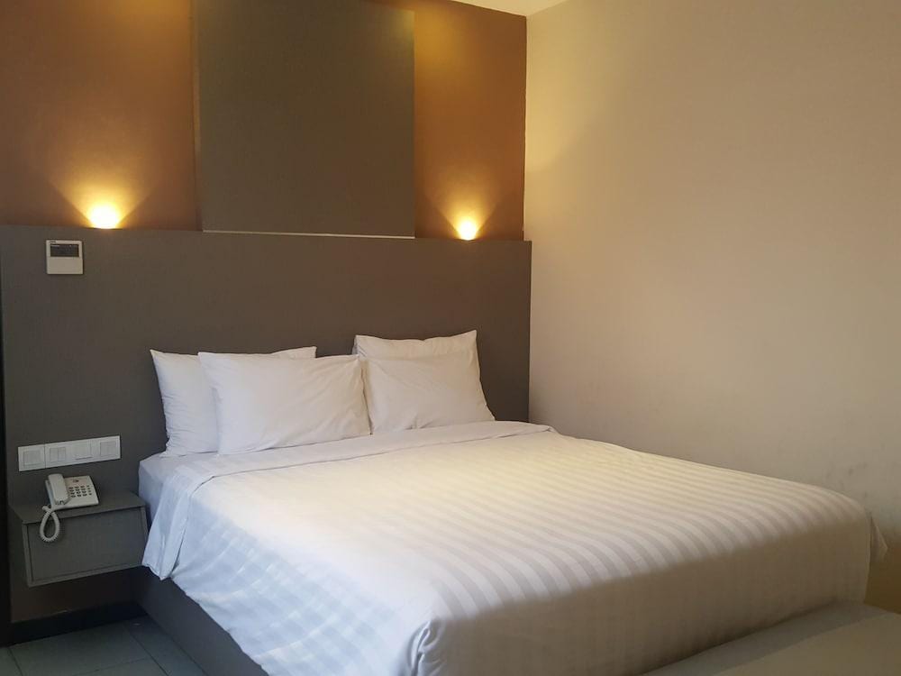 Hotel Kharisma Madiun