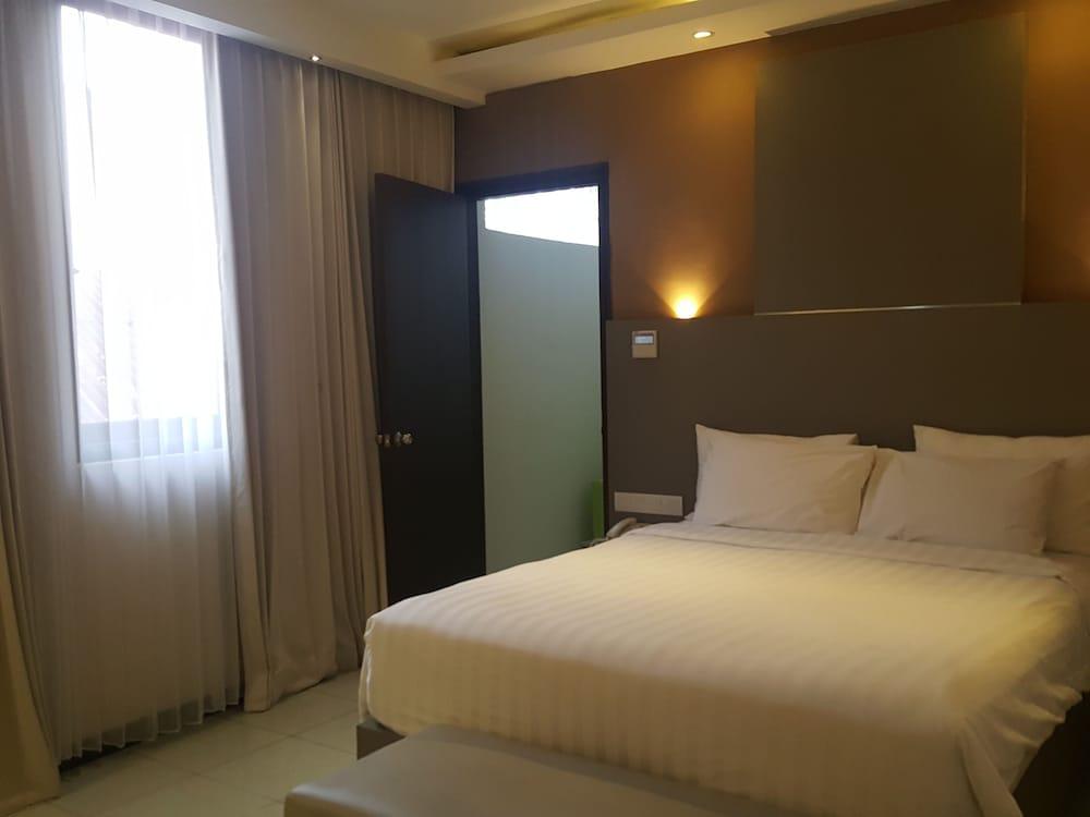 Hotel Kharisma Madiun
