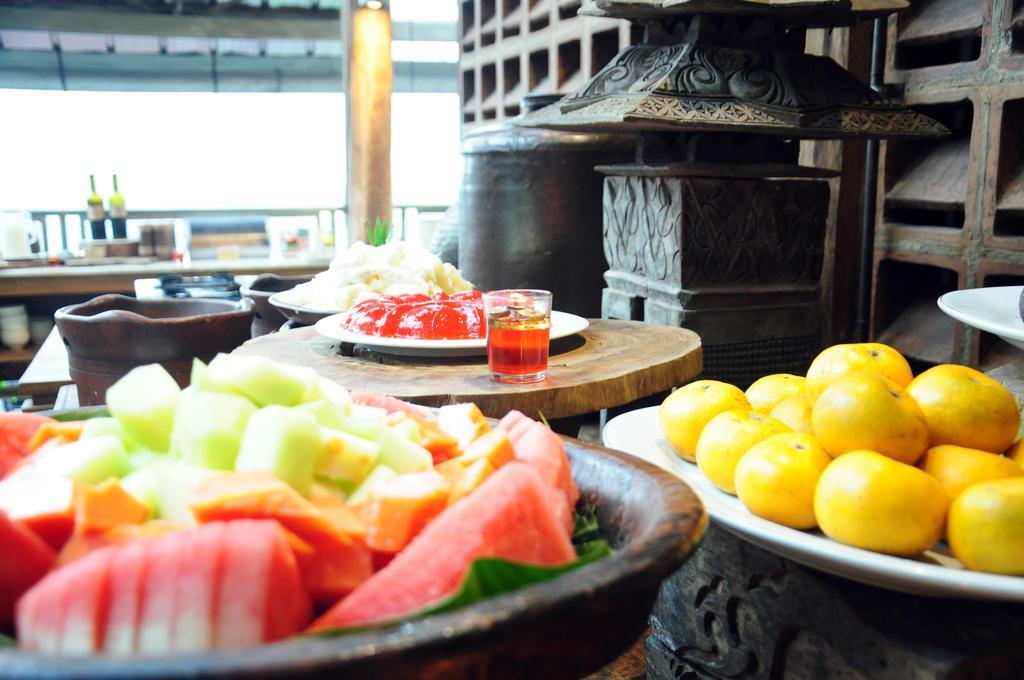 Desa Alamanis Resort Vila