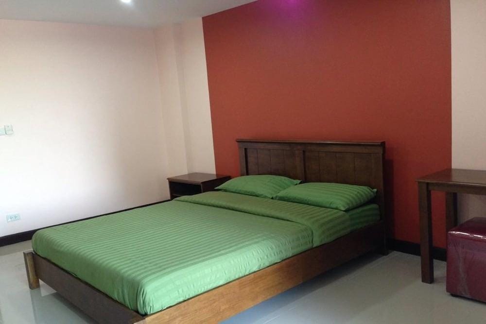 Apartment Baan Khun Mae