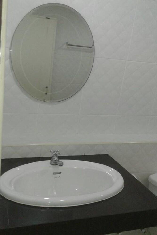 Apartment Baan Khun Mae