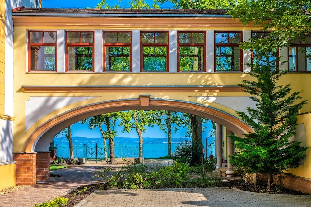 Anna-Mária Villa Hotel
