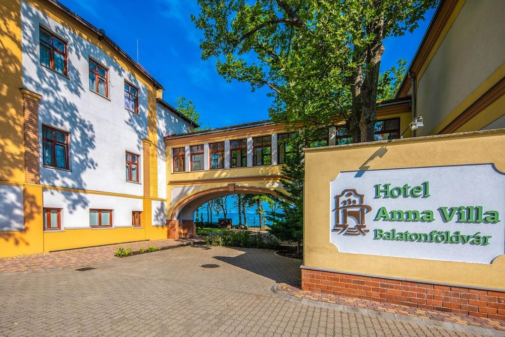 Anna-Mária Villa Hotel