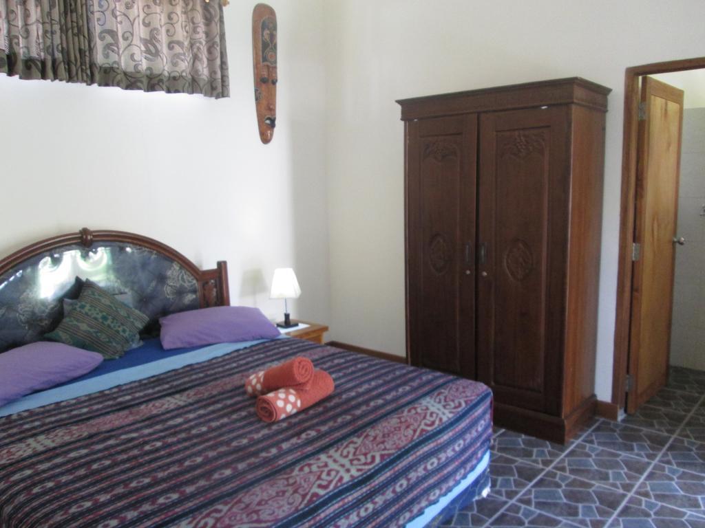Yuli's Homestay