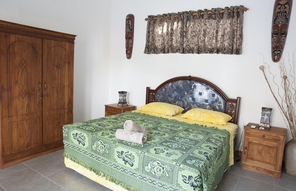 Yuli's Homestay