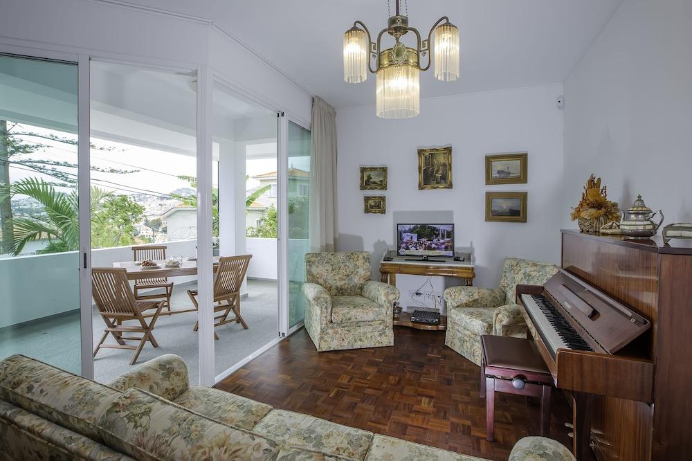 Casa Das Martas