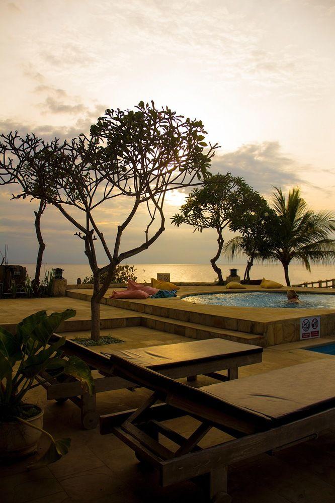 Kubu Beach Lovina