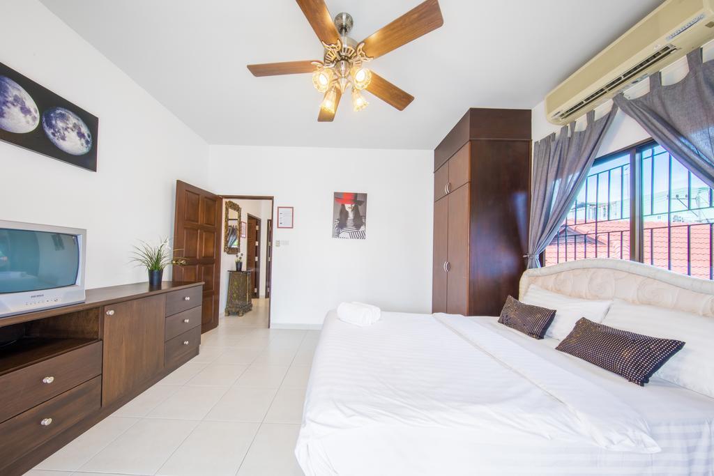 Royal Park Pool Villa Pattaya