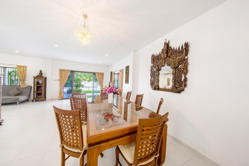 Royal Park Pool Villa Pattaya