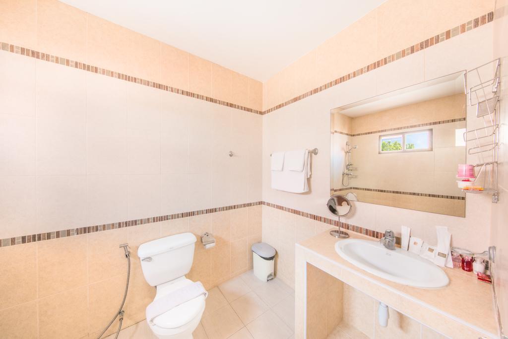 Royal Park Pool Villa Pattaya