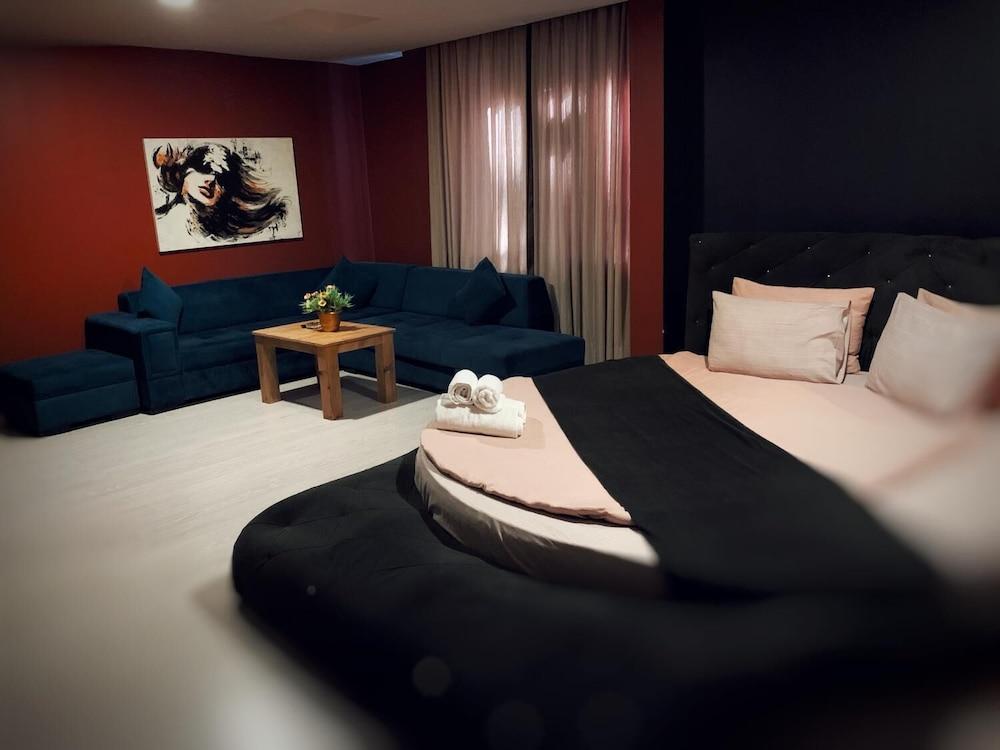 Park 12 Apart Hotel