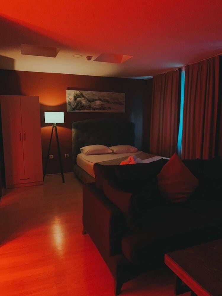 Park 12 Apart Hotel