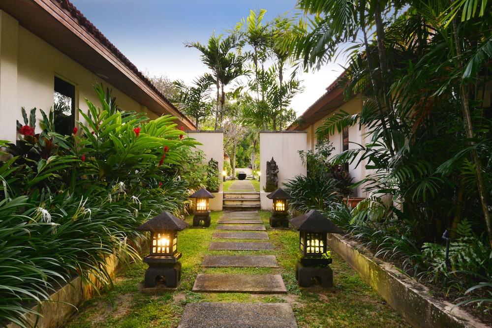 Seascape Holidays Villa 8 At Surya