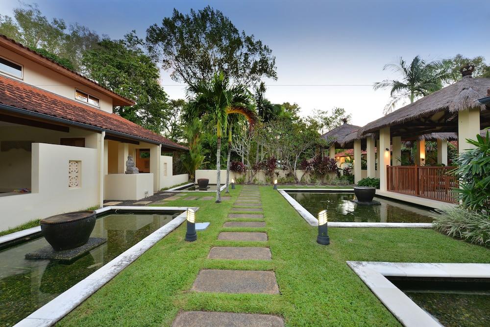 Seascape Holidays Villa 8 At Surya