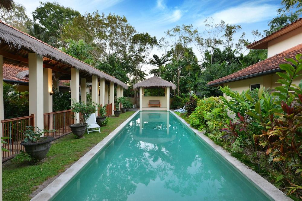 Seascape Holidays Villa 8 At Surya