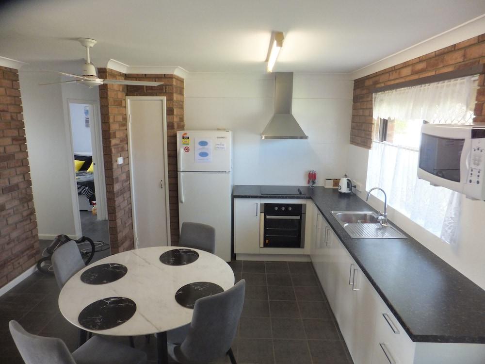 Ocean Beach Chalet 18