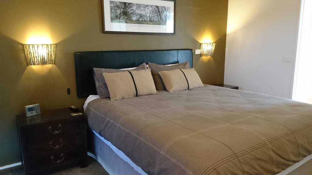 ELM Riverside Accommodation