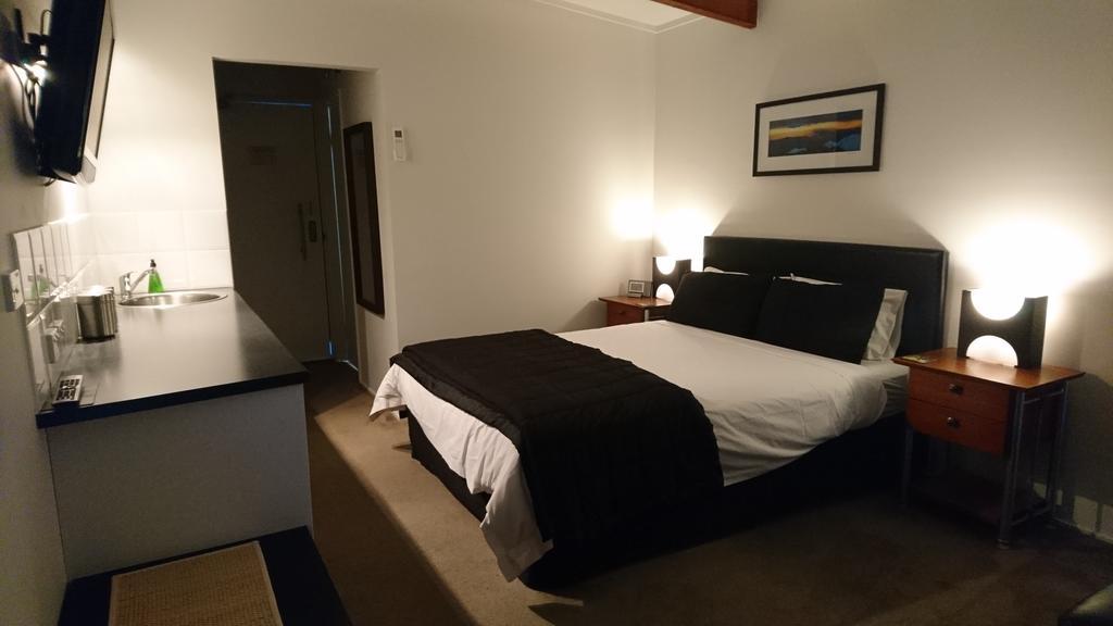 ELM Riverside Accommodation