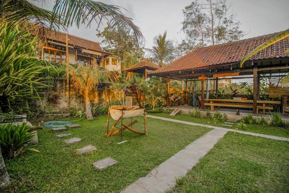 The Anara Surfing Camp