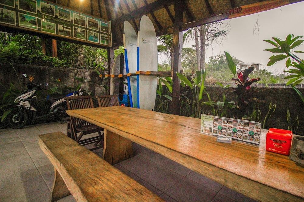 The Anara Surfing Camp