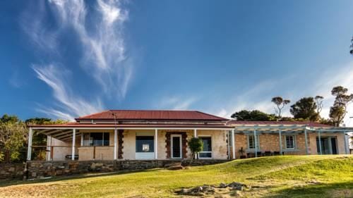 Antechamber Bay Retreats