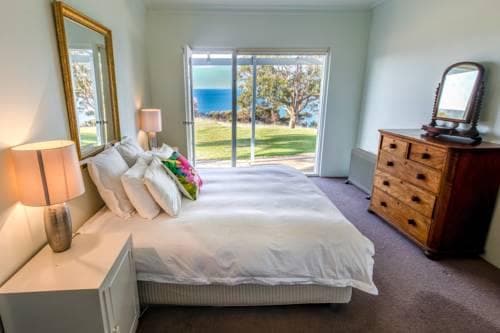 Antechamber Bay Retreats