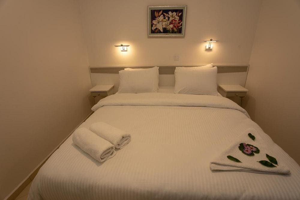 Mitos Apartments
