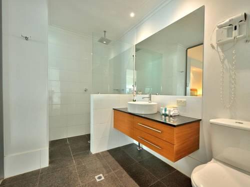 Waters Edge Luxury @ Mandurah - By The Sea Apartment