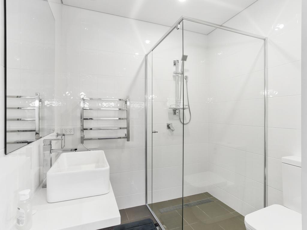 Sapphire Chambre D'Hotel