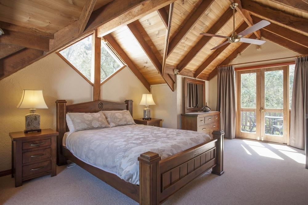 William Bay Country Cottages