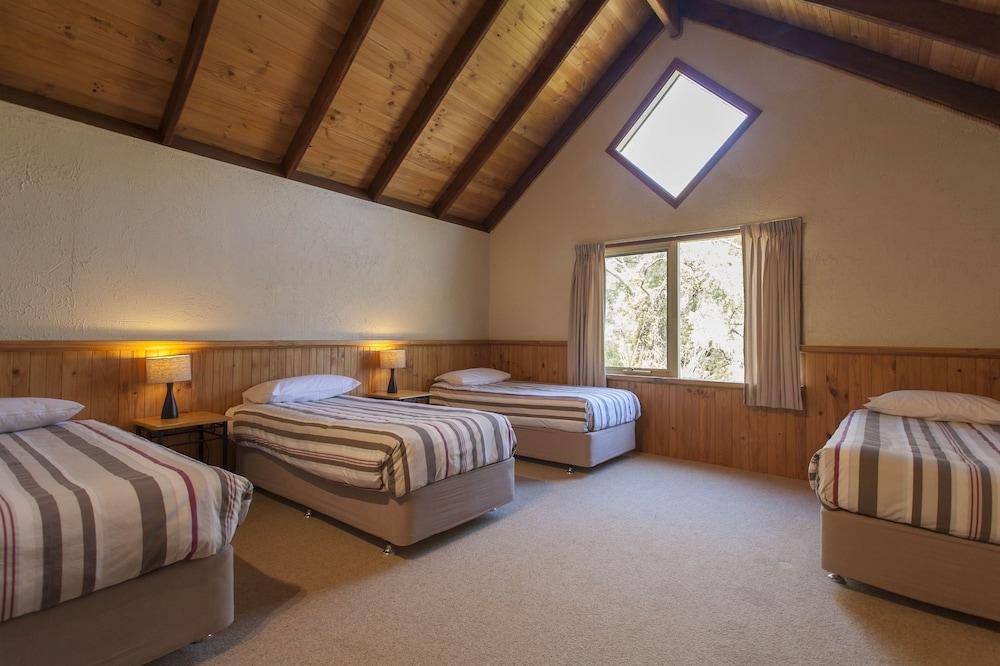 William Bay Country Cottages