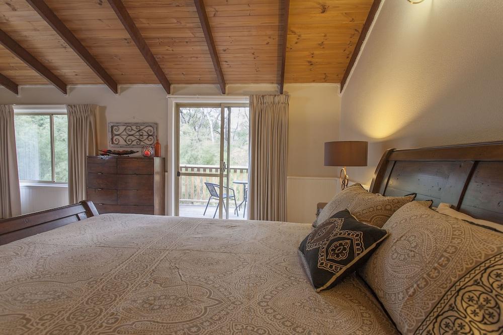 William Bay Country Cottages