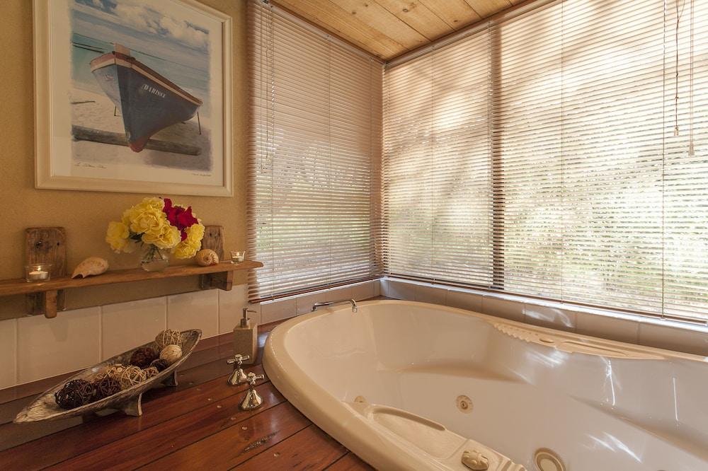 William Bay Country Cottages