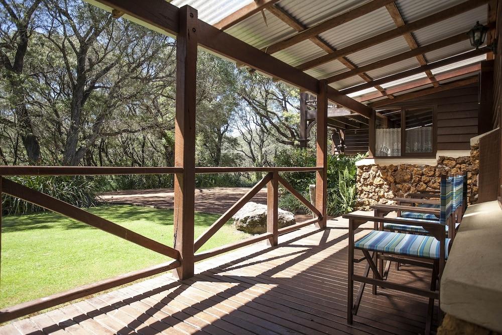 William Bay Country Cottages