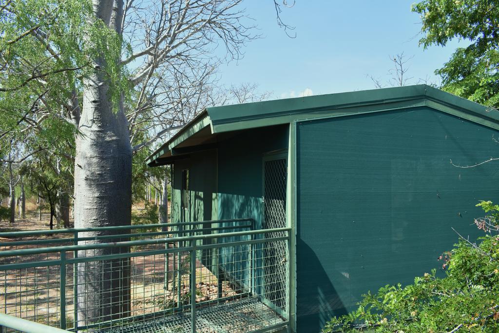 Parry Creek Farm Tourist Resort & Carava