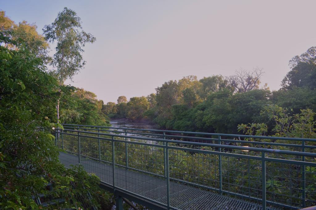 Parry Creek Farm Tourist Resort & Carava