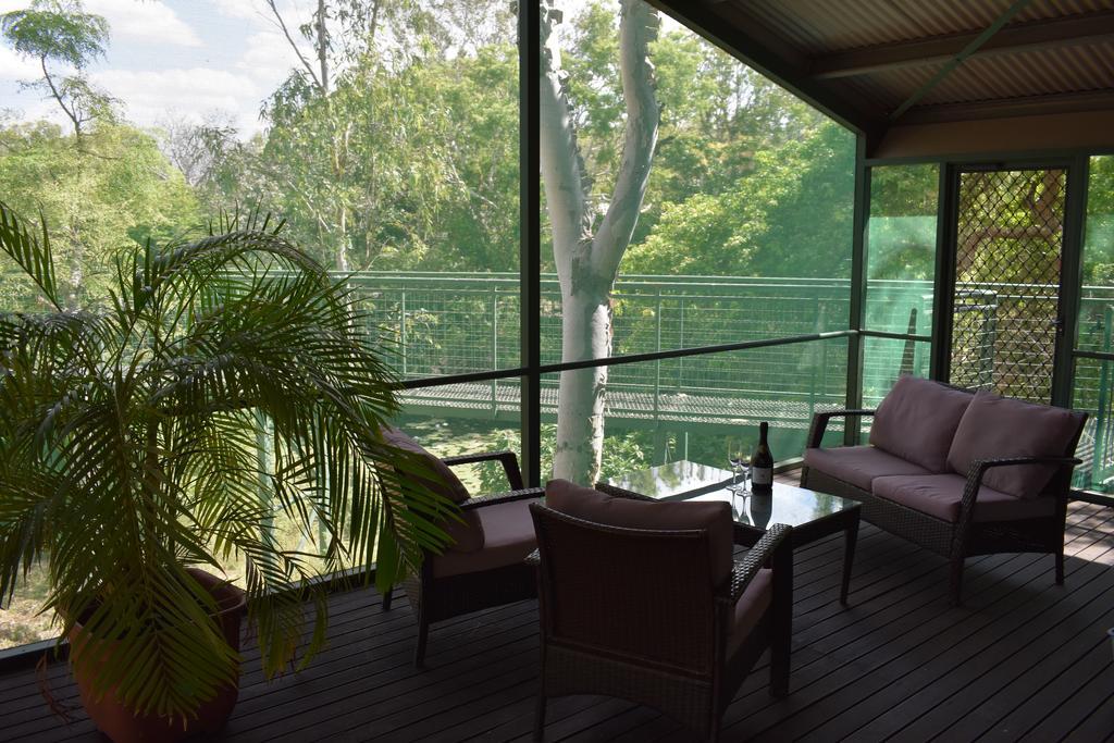 Parry Creek Farm Tourist Resort & Carava