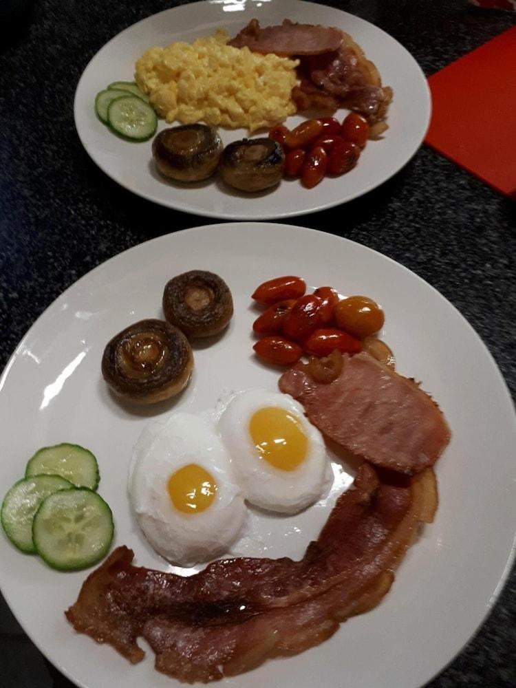 Devonleigh Bed and Breakfast