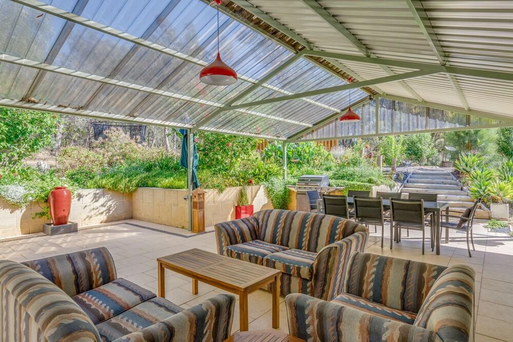 Devonleigh Bed and Breakfast