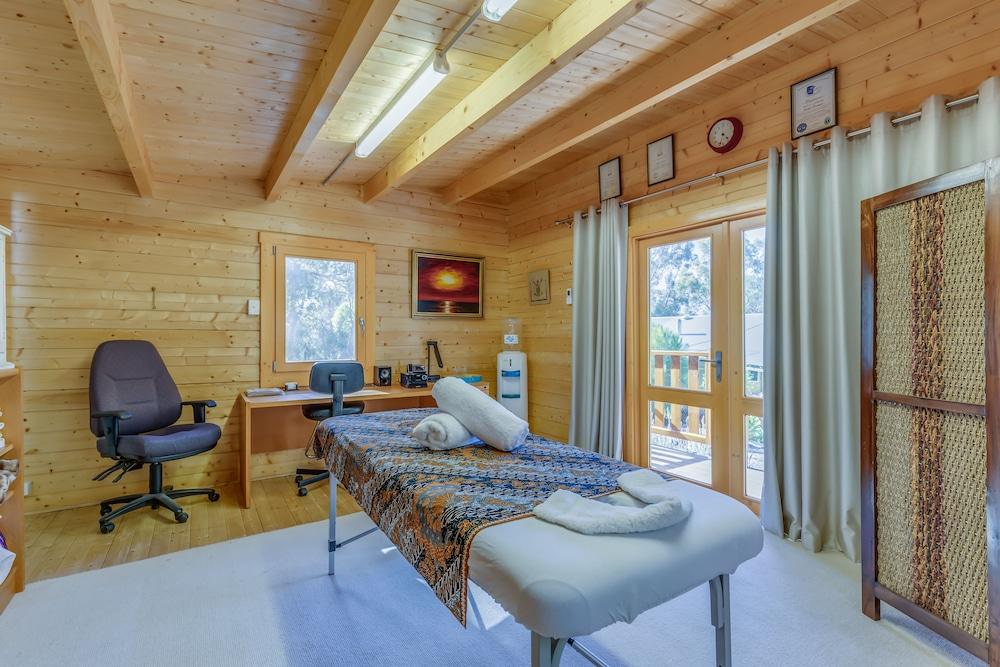 Devonleigh Bed and Breakfast