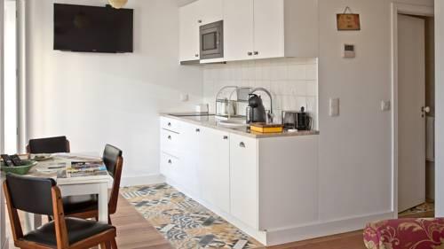 Duque's Apartments
