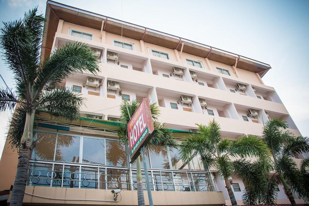 Suchanan Hotel