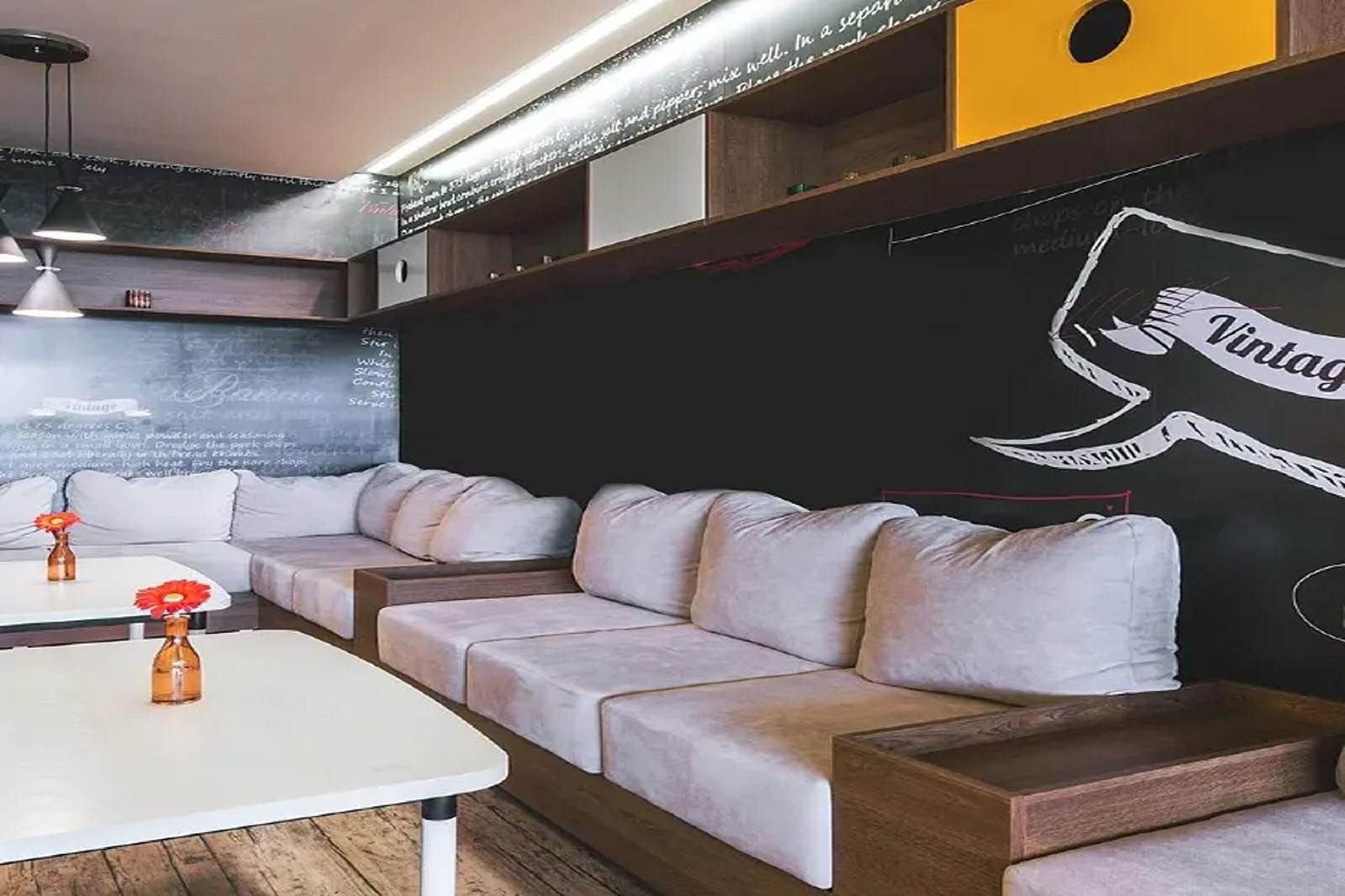 Ora Hostel Bangkok