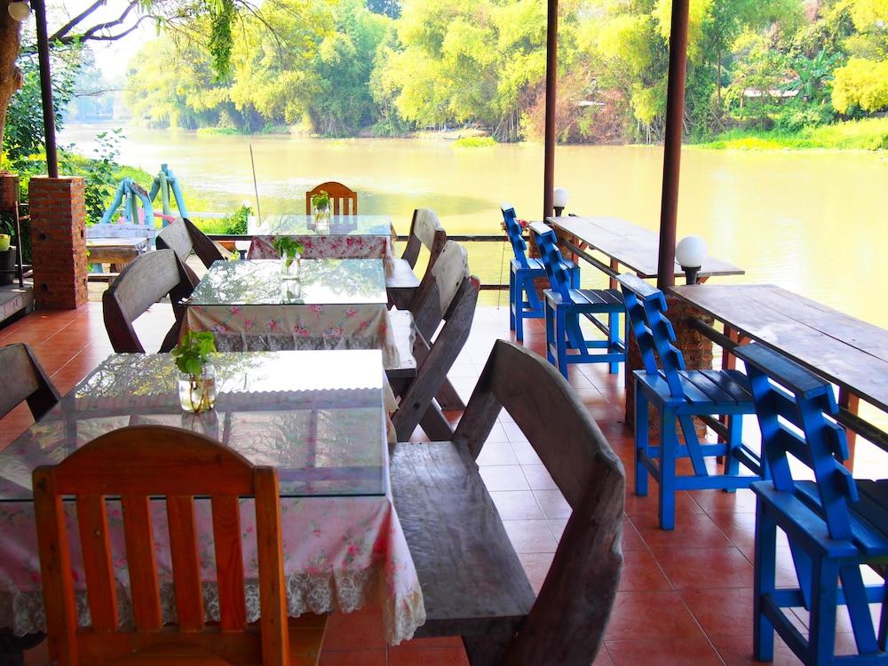 Tahjeen Riverhome